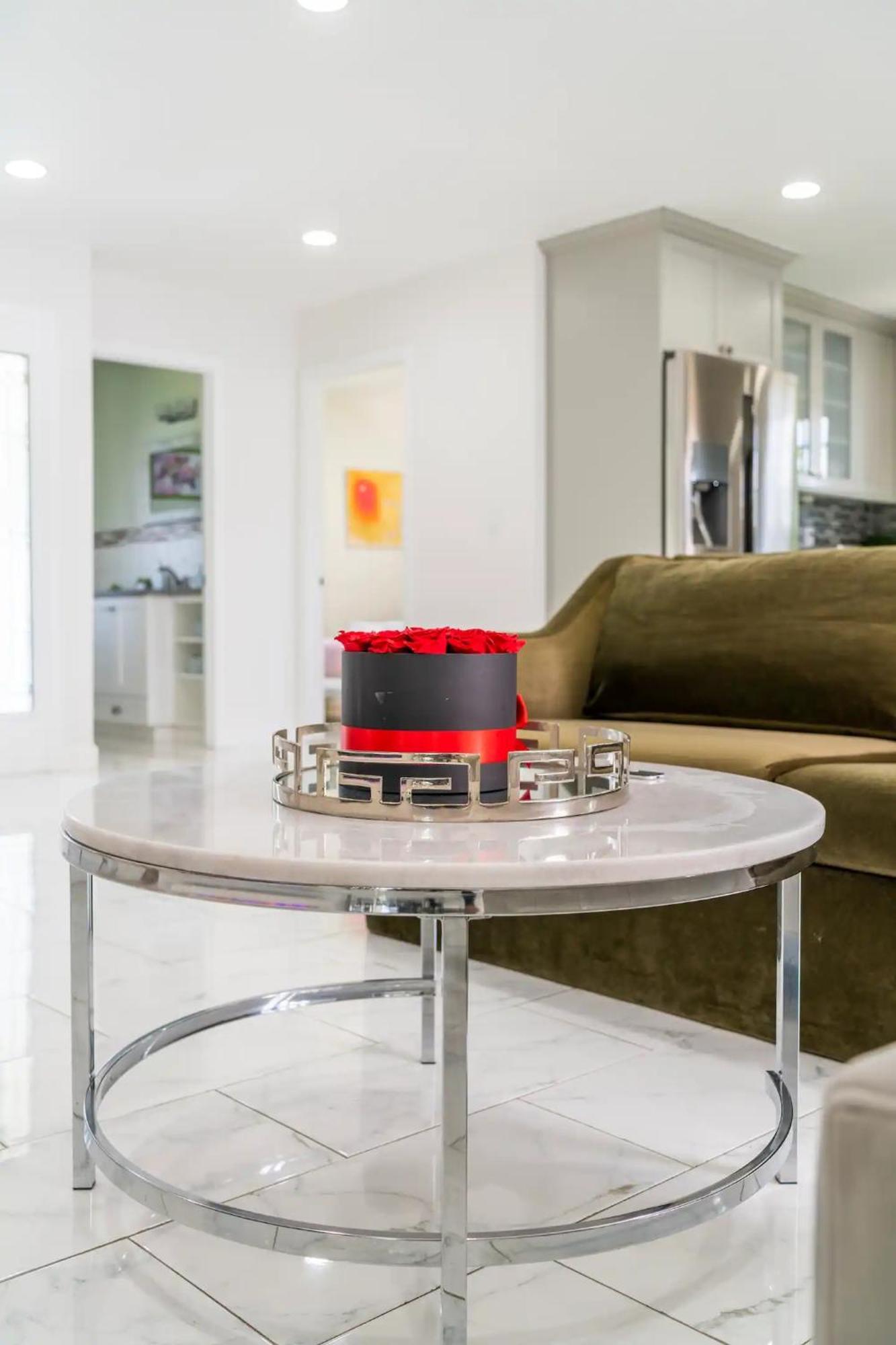 New Luxury Entertaining House With Pool Spa Sauna Tesla Charger Pets Los Angeles Eksteriør billede